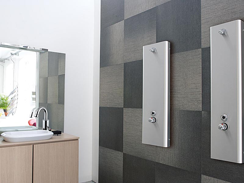 IDRAL - Pannelli doccia elettronici a fotocellula con soffione antivandalo
